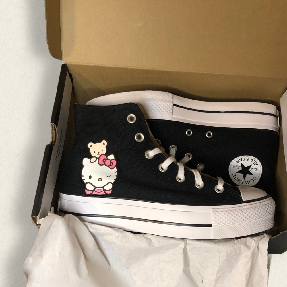 Hello Kitty Platform Converse